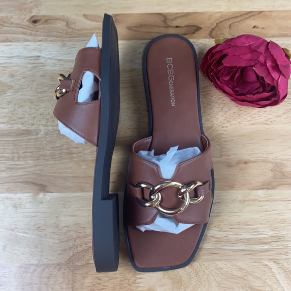 BCBGeneration Brown Lacinda Flat Slide Sandals, 8M - Picture 3 of 8